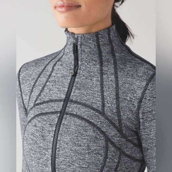 Lululemon Define Jacket Size 6 Long Sleeve Full Zip
Heathered Black - Picture 2 of 15